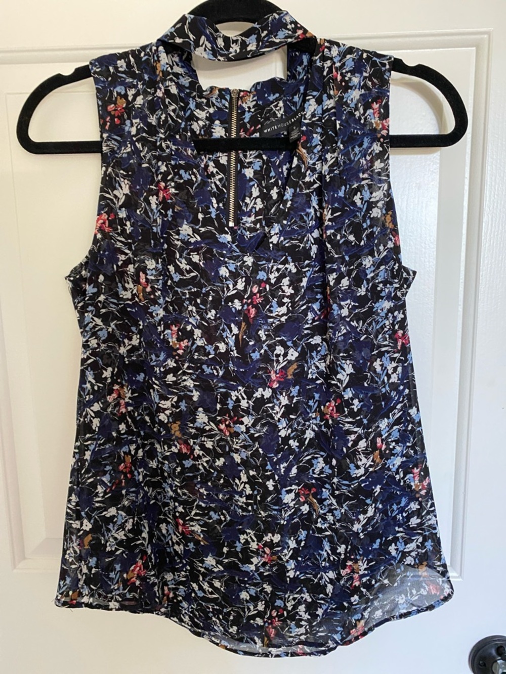 White House Black Market Navy Floral Chiffon Sleeveless Top